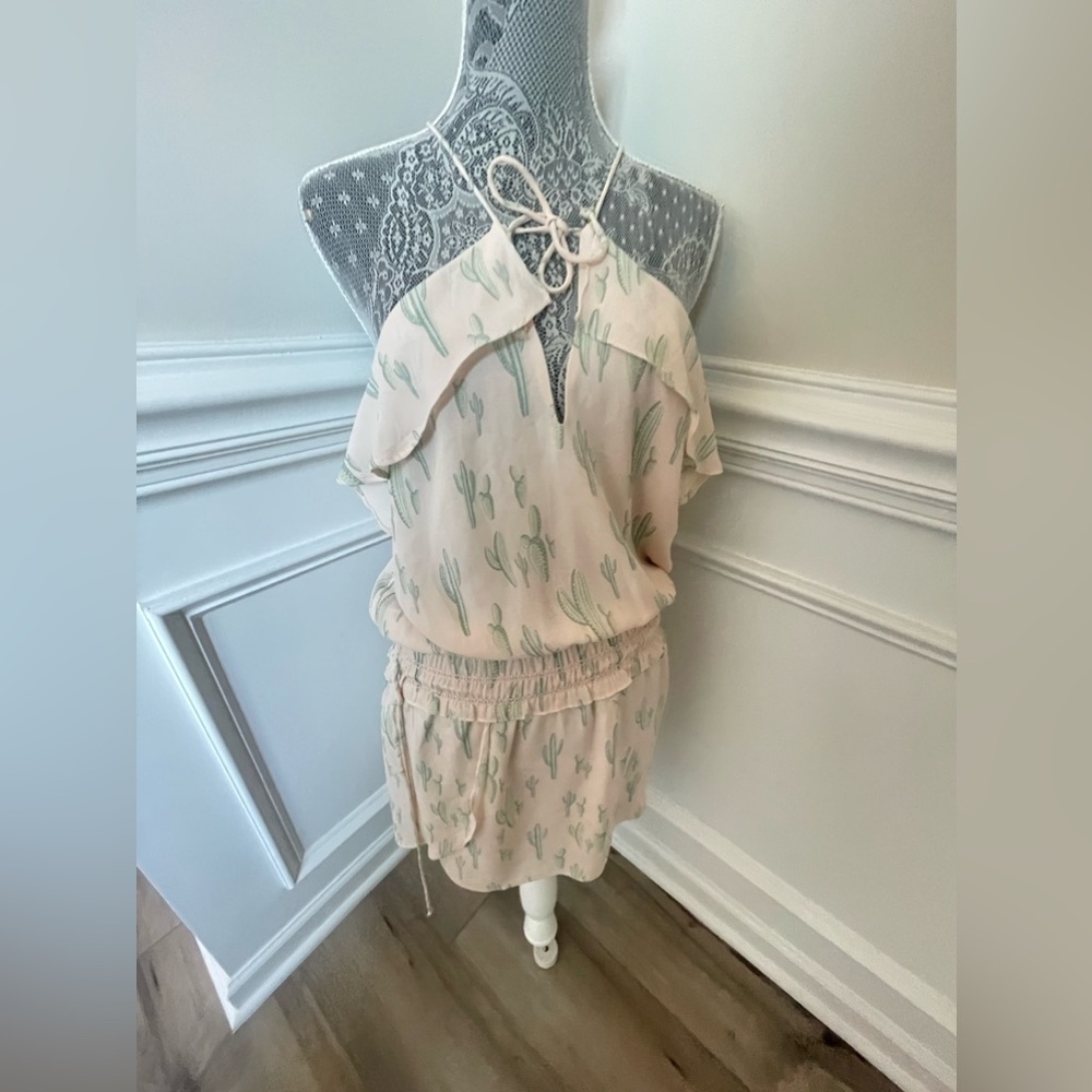 Fab’rik Womens Cactus Smocked Dress Size L new with tags